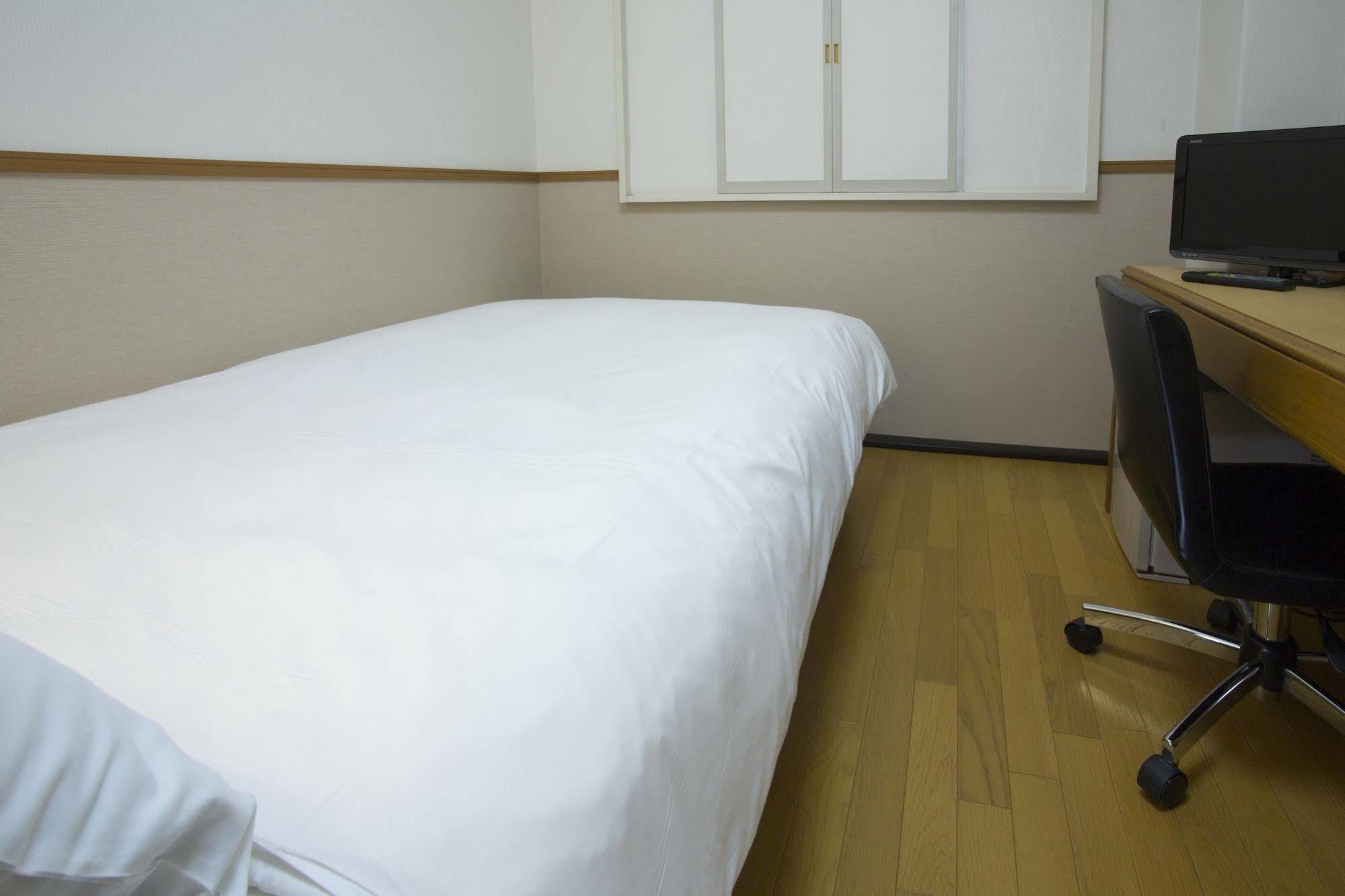 Smile Hotel Atsugi Buitenkant foto